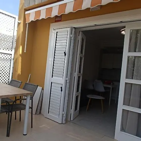 Fanabe Beach, сozy One-вedroom Daire *